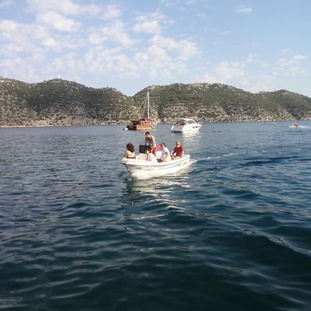 Sahil Pension Kaleucagız Екстериор снимка